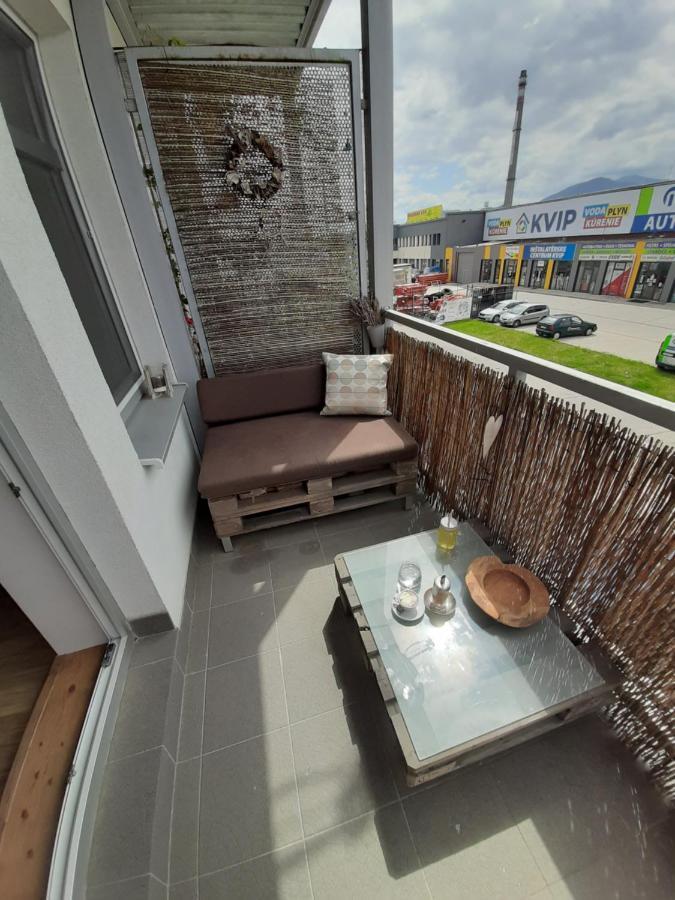 Apartman Ca' Fam Apartment Liptovsky Mikulas Luaran gambar